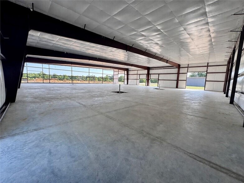 760 Angela St, Springdale, AR à louer - Photo intérieure – Image 3 sur 9