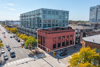 Plus de détails pour 400 S Main St, Royal Oak, MI - Local commercial à vendre