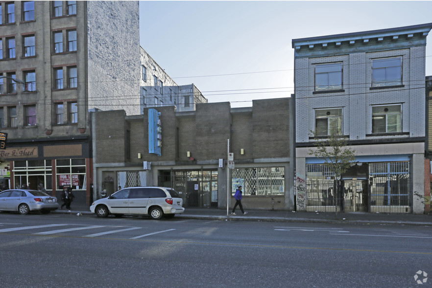 108-112 Hastings St W, Vancouver, BC à vendre - Photo principale – Image 1 sur 4