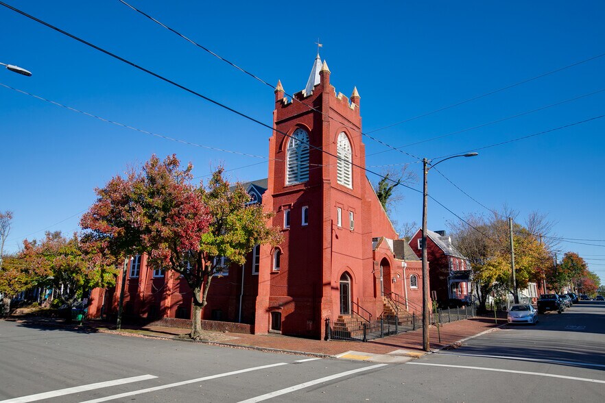2608 E Marshall St, Richmond, VA à vendre - Photo de l’immeuble – Image 2 sur 54