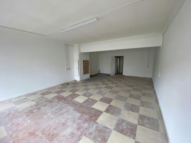 259-262 St Anns Clos, Newcastle Upon Tyne à louer - Photo de l’immeuble – Image 2 sur 4