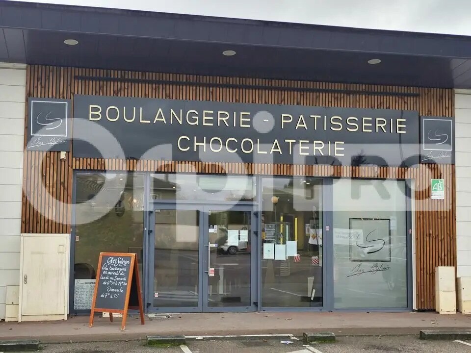 Local commercial dans Panazol à louer Photo de l’immeuble– Image 1 sur 7