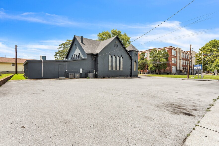 1703 A Jo Johnston Ave, Nashville, TN à vendre - Photo de l’immeuble – Image 3 sur 23