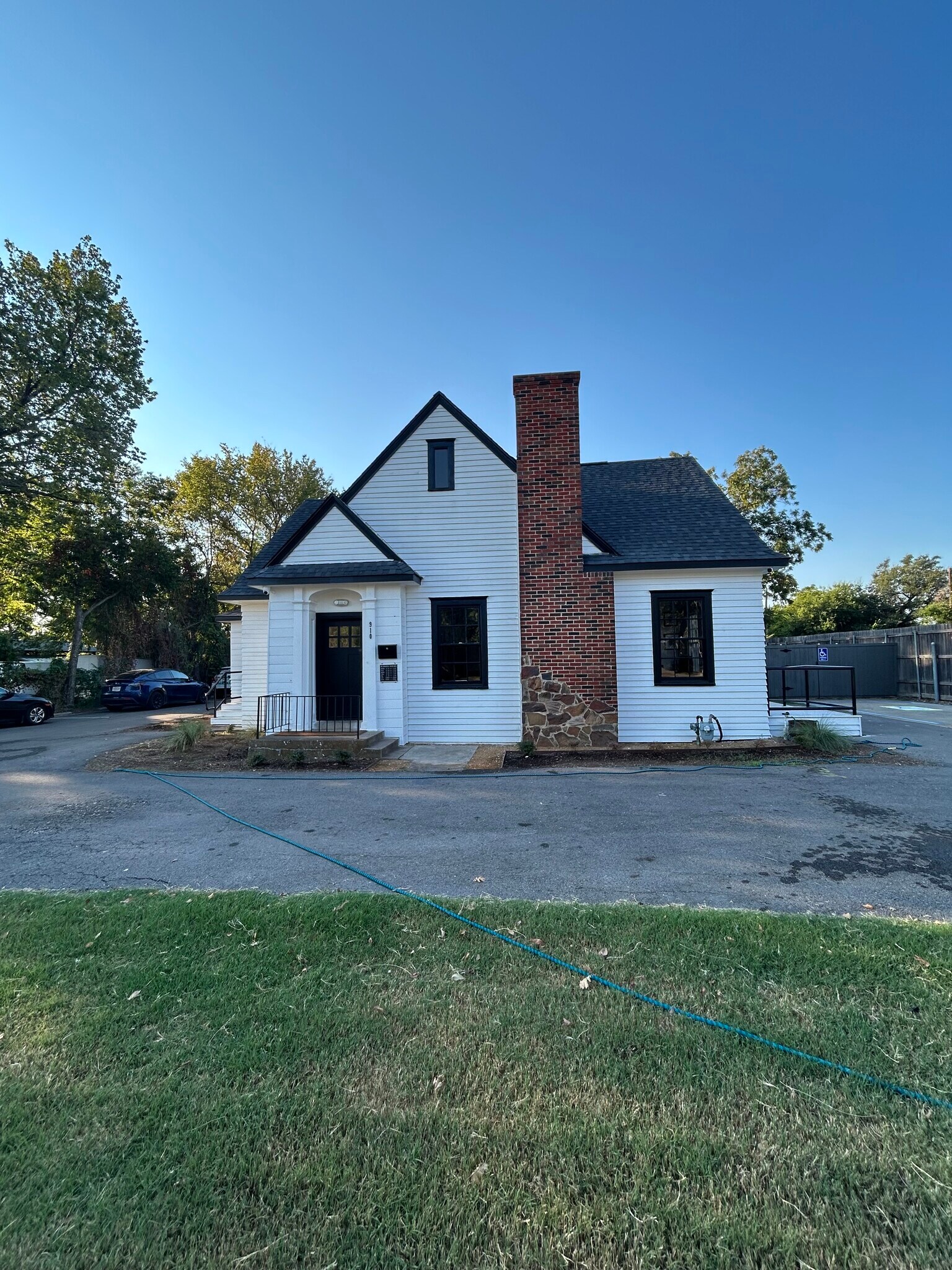 910 18th St, Plano, TX à vendre Photo principale– Image 1 sur 20