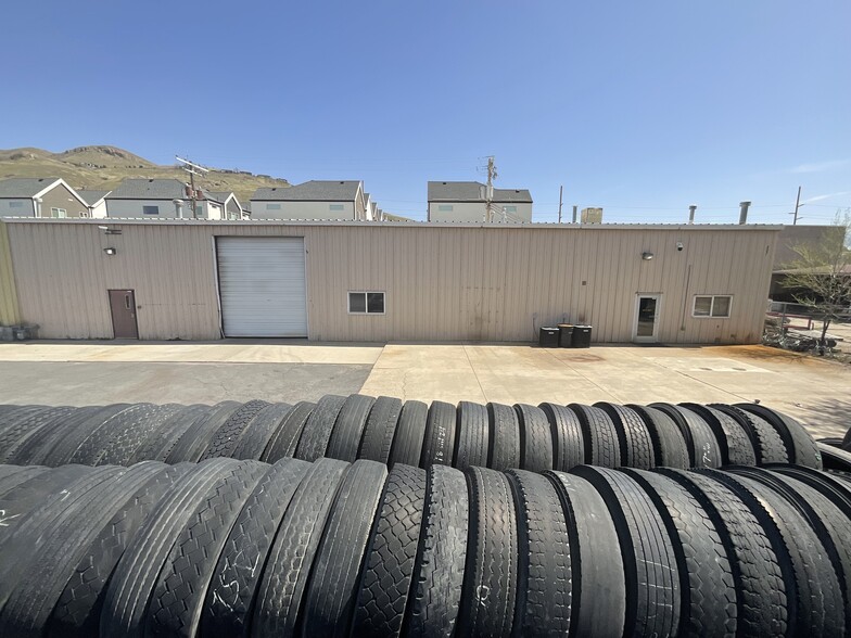 427 W 800 N, Salt Lake City, UT à vendre - Photo de l’immeuble – Image 2 sur 5