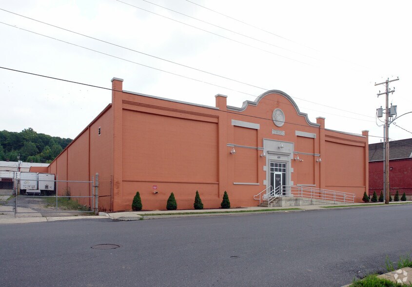 401 S Carlisle St, Allentown, PA à vendre - Photo de l’immeuble – Image 2 sur 5