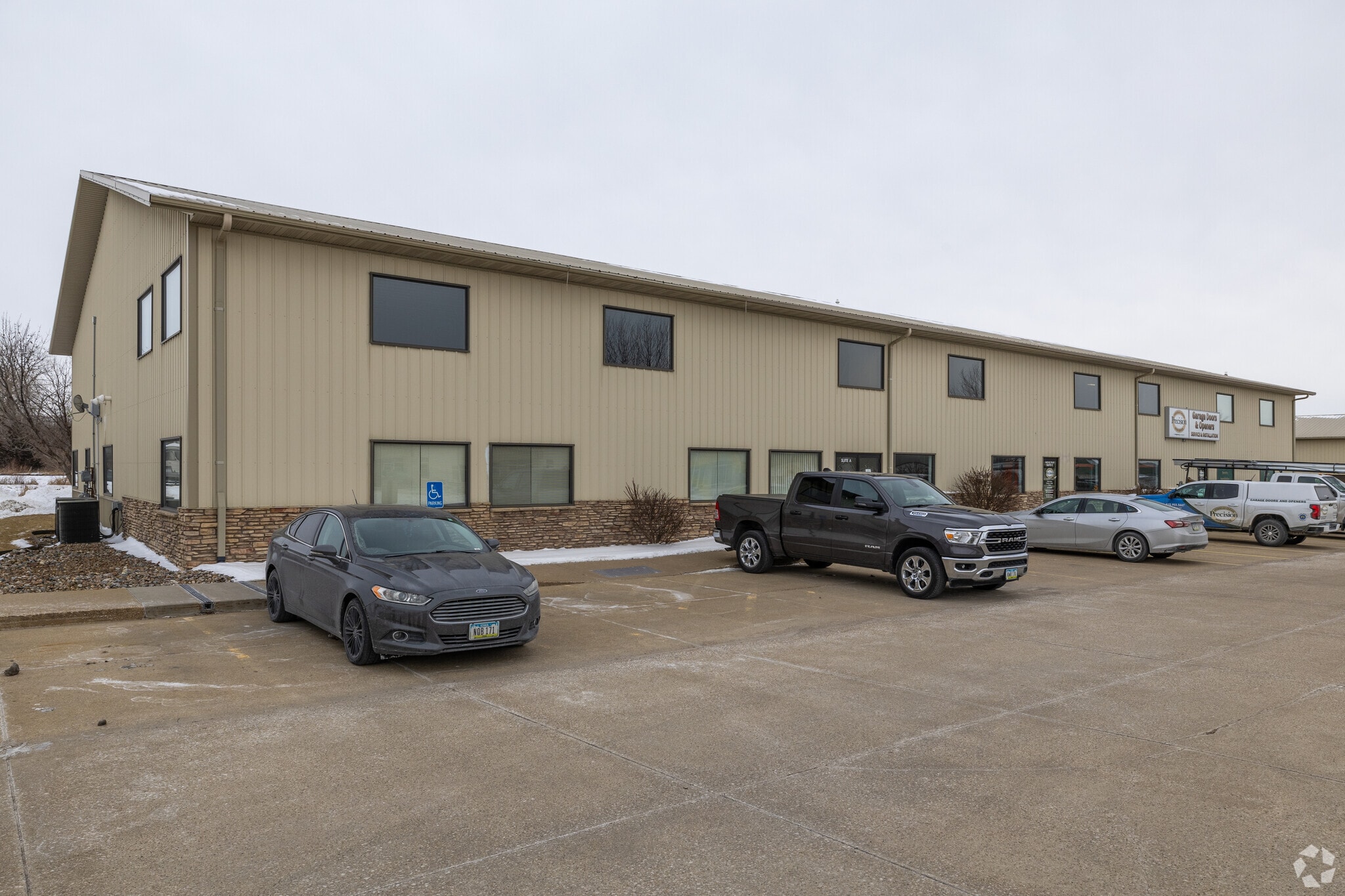 5485 NE 17th St, Des Moines, IA à louer Photo principale– Image 1 sur 3