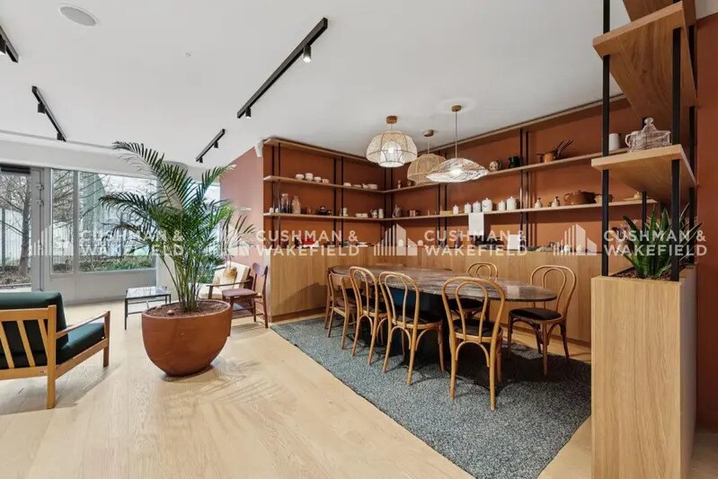 892-896 Rue Yves Kermen, Boulogne-Billancourt à louer - Photo de l’immeuble – Image 3 sur 20