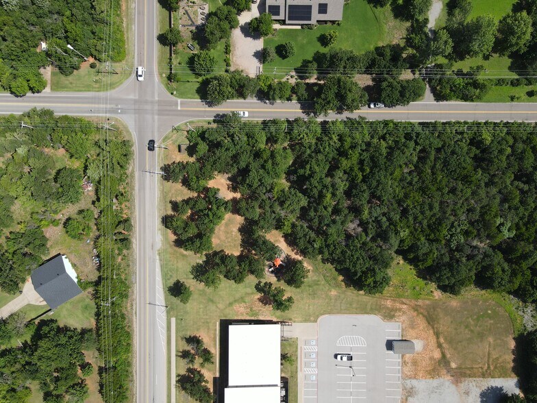 5400 N Coltrane Rd., Edmond, OK à vendre - Photo de l’immeuble – Image 2 sur 5