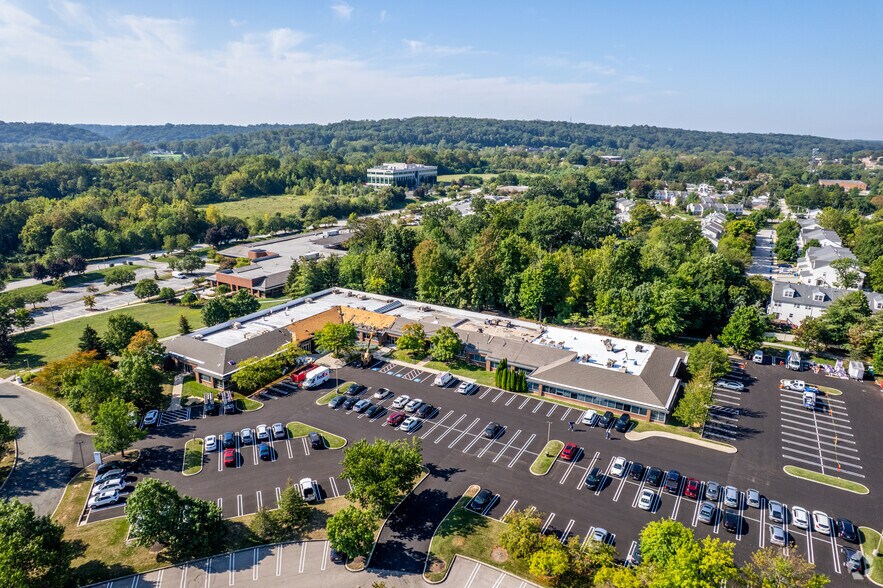 2700 Horizon Dr, King Of Prussia, PA à louer - Aérien – Image 3 sur 5