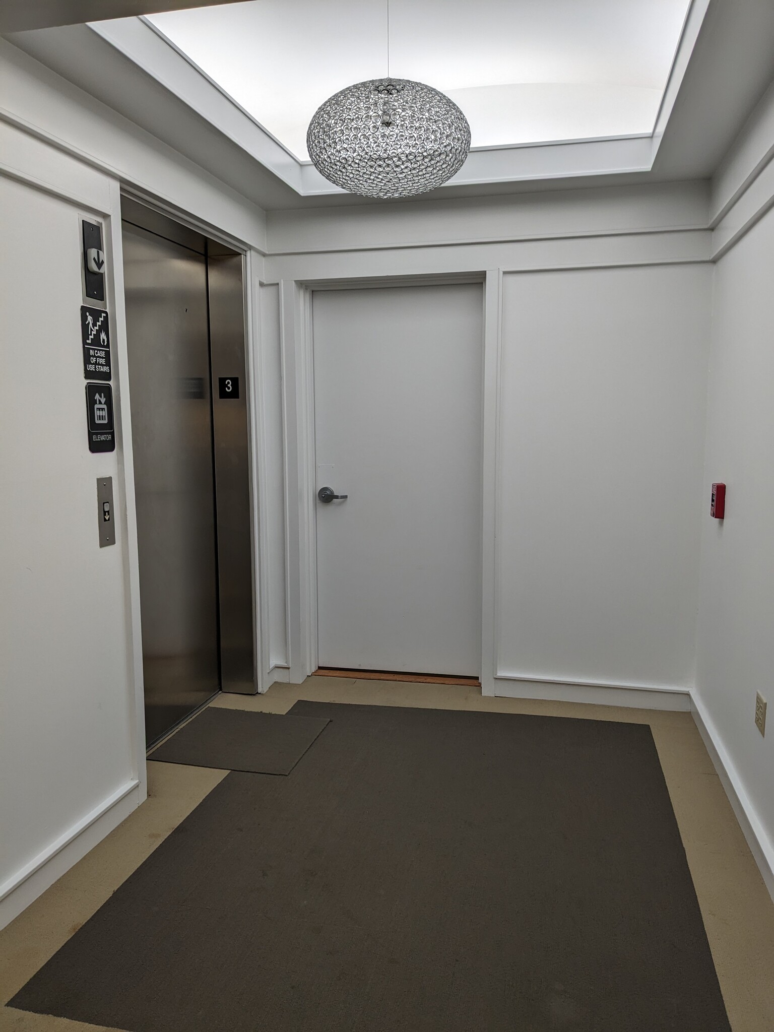 482 Springfield Ave, Summit, NJ à louer Photo intérieure– Image 1 sur 14