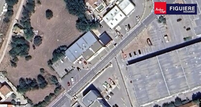 Salon-de-Provence - VUE AÉRIENNE  vue de carte