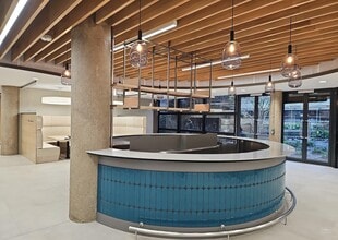 Haywood Rd, Warwick à louer Photo intérieure– Image 2 sur 10