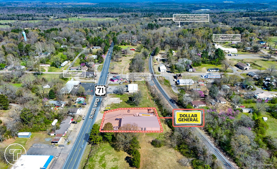 5581 Highway 71 S, Cove, AR à vendre - Photo de l’immeuble – Image 2 sur 5