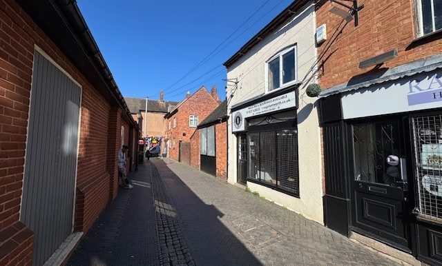 4 King St, Tamworth à vendre - Photo de l’immeuble – Image 2 sur 5