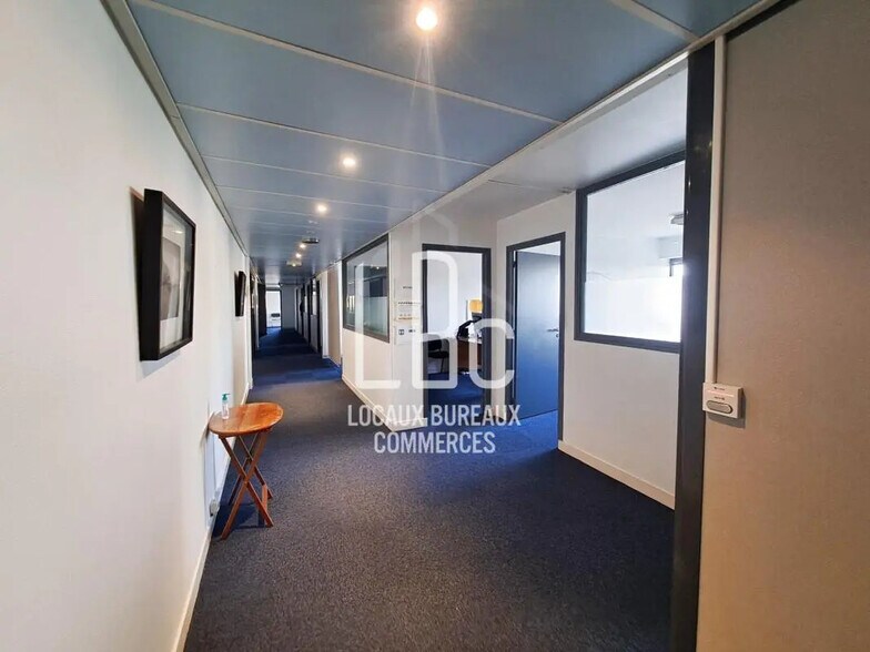 Bureau dans Rezé à vendre - Photo de l’immeuble – Image 1 sur 6