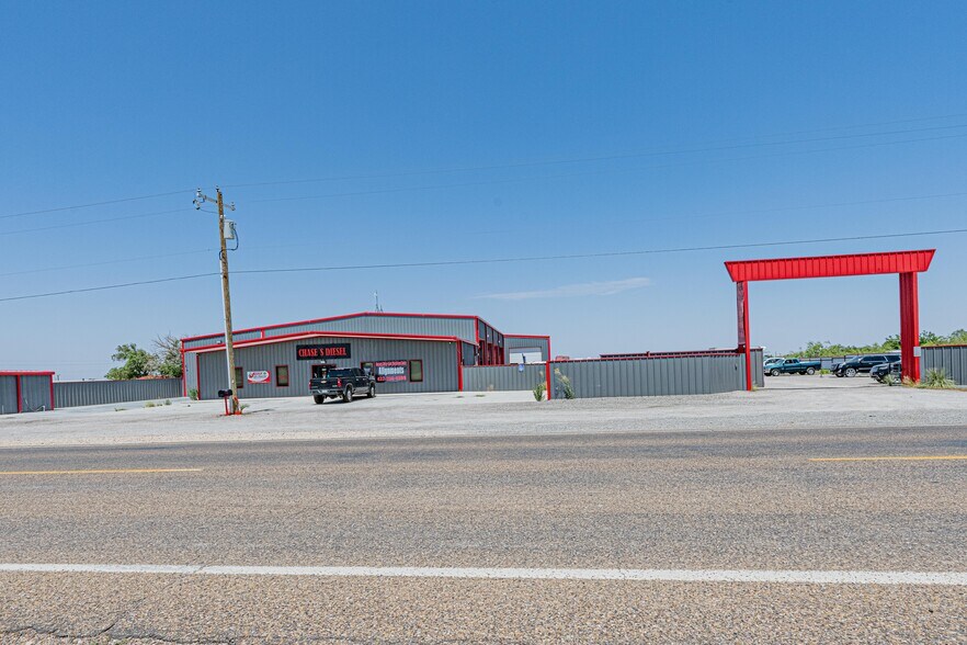 5800 N Moss Ave, Odessa, TX à vendre - Photo de l’immeuble – Image 3 sur 18