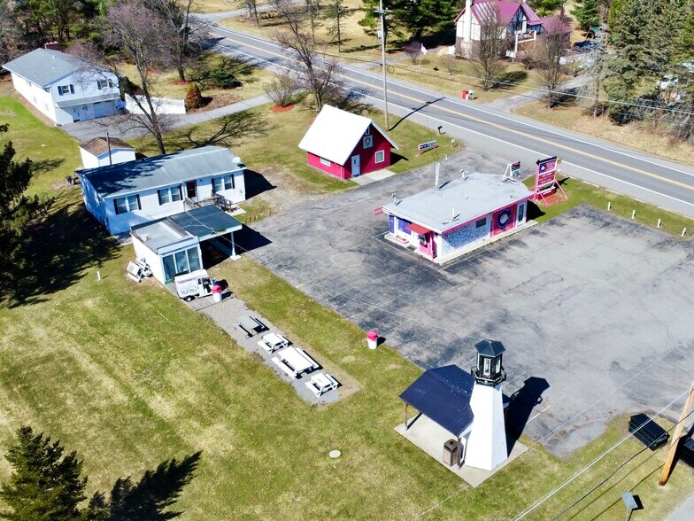 65 State Route 96 Rt, Owego, NY à vendre - Photo de l’immeuble – Image 2 sur 40