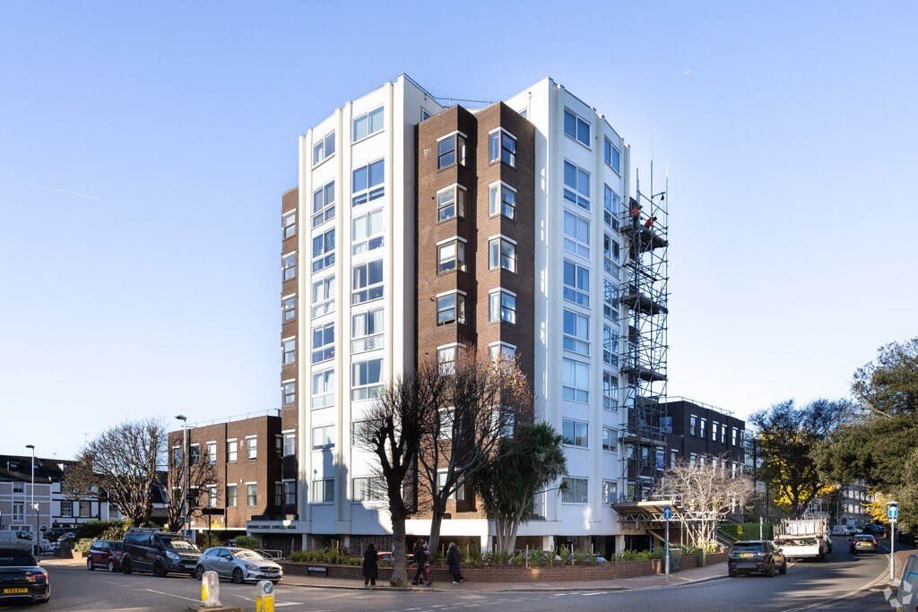 1-3 Liverpool Gdns, Worthing à louer Photo de l’immeuble– Image 1 sur 20