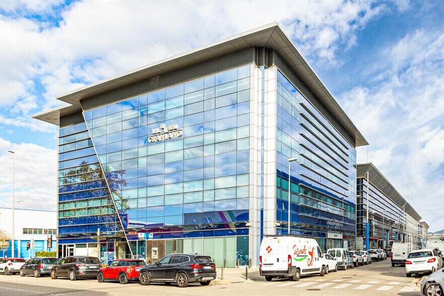 Avinguda del Maresme, Badalona, Barcelona à louer - Photo principale – Image 1 sur 4