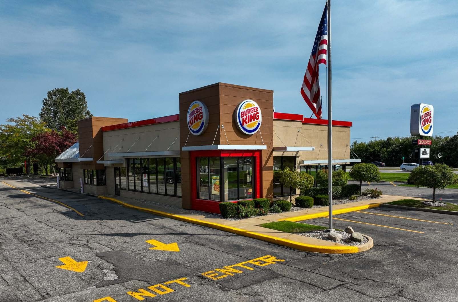 261 S State St, Zeeland, MI à vendre Photo principale– Image 1 sur 3