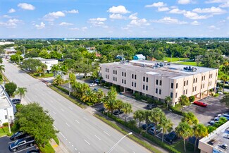 Plus de détails pour 2001 9th Ave, Vero Beach, FL - Bureau à louer