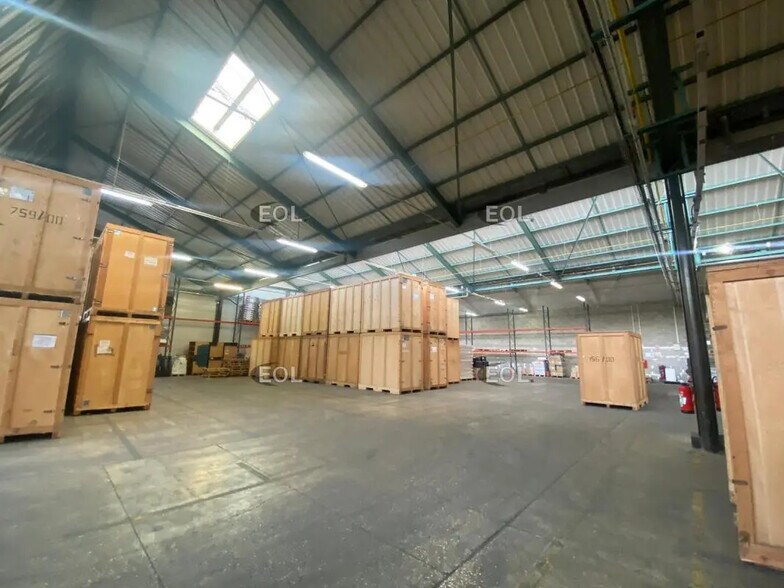 Local d’activités dans Meaux à louer - Photo intérieure – Image 3 sur 13