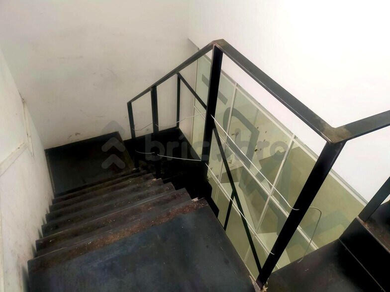 View Photo