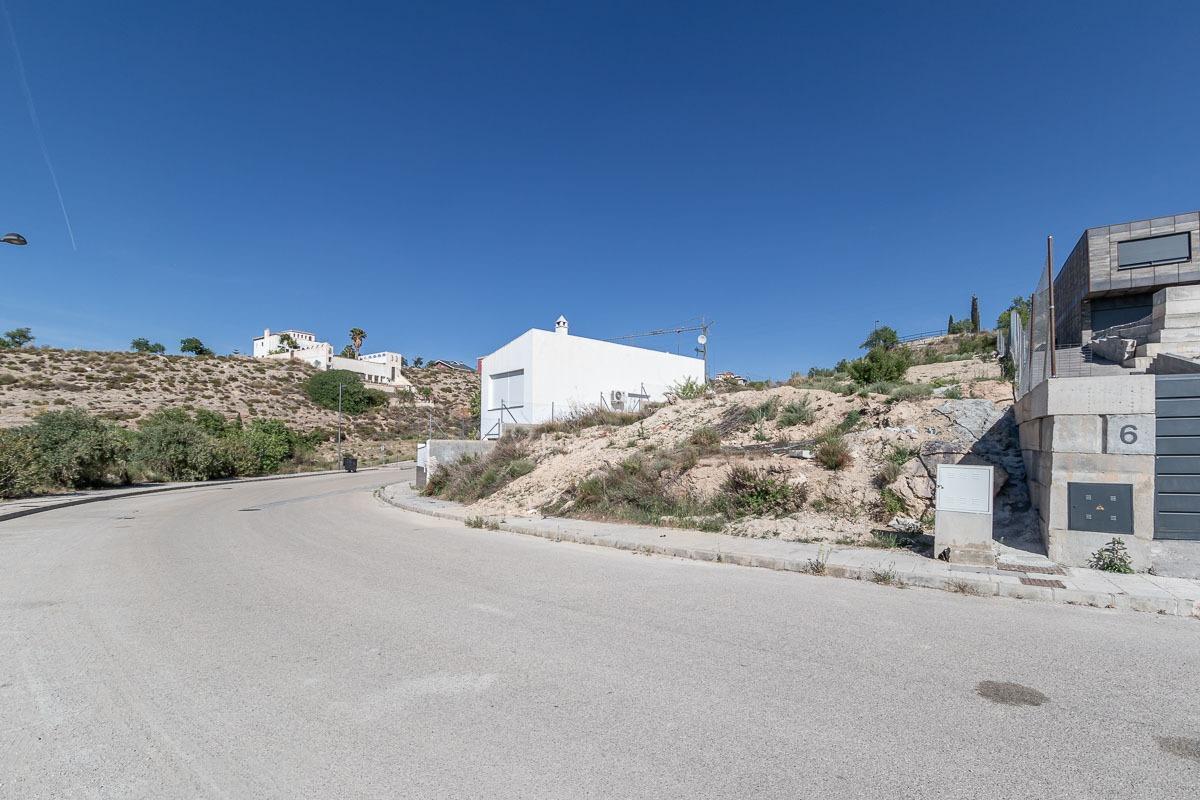 Calle Víznar, 8, La Zubia, Granada à vendre Photo principale– Image 1 sur 8