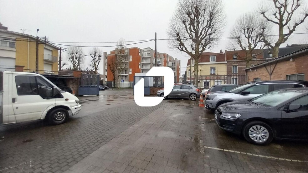 28 Boulevard De La République, Loos à vendre - Photo de l’immeuble – Image 2 sur 10