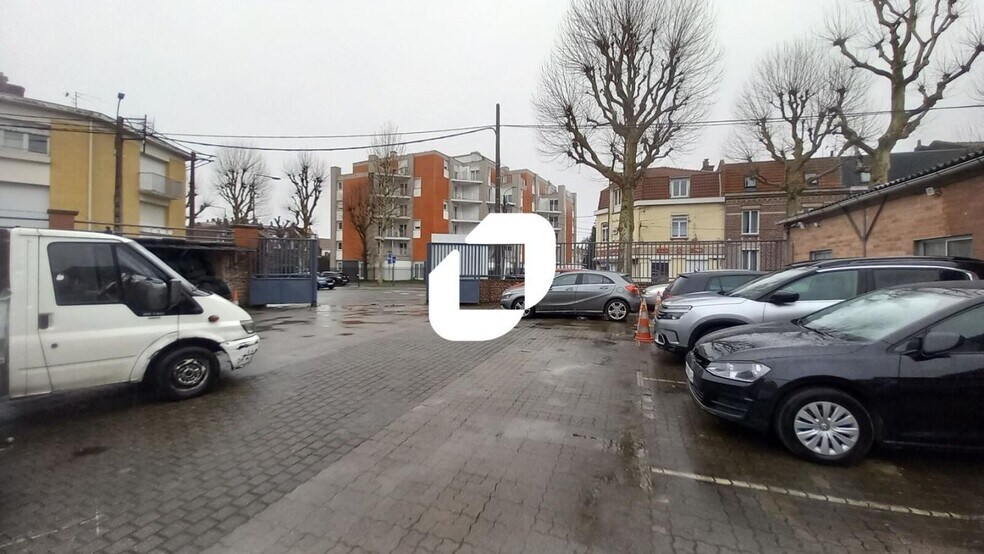 28 Boulevard De La République, Loos à vendre - Photo de l’immeuble – Image 2 sur 10