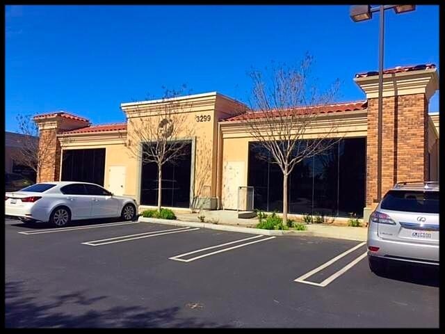 3299 Old Conejo Rd, Thousand Oaks, CA à louer - Photo de l’immeuble – Image 3 sur 9