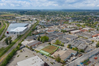 17940 Roan Pl, Surrey, BC - Vue aérienne vue de carte - Image1