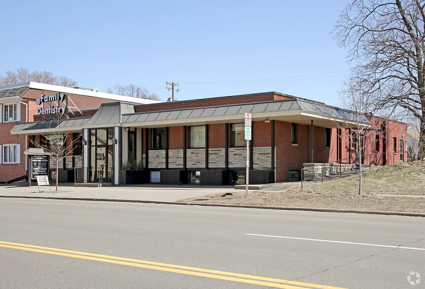 550 Snelling Ave S, Saint Paul, MN à louer - Photo de l’immeuble – Image 3 sur 8