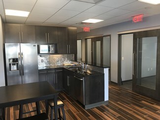Plus de détails pour 170 Meeting St, Charleston, SC - Coworking à louer