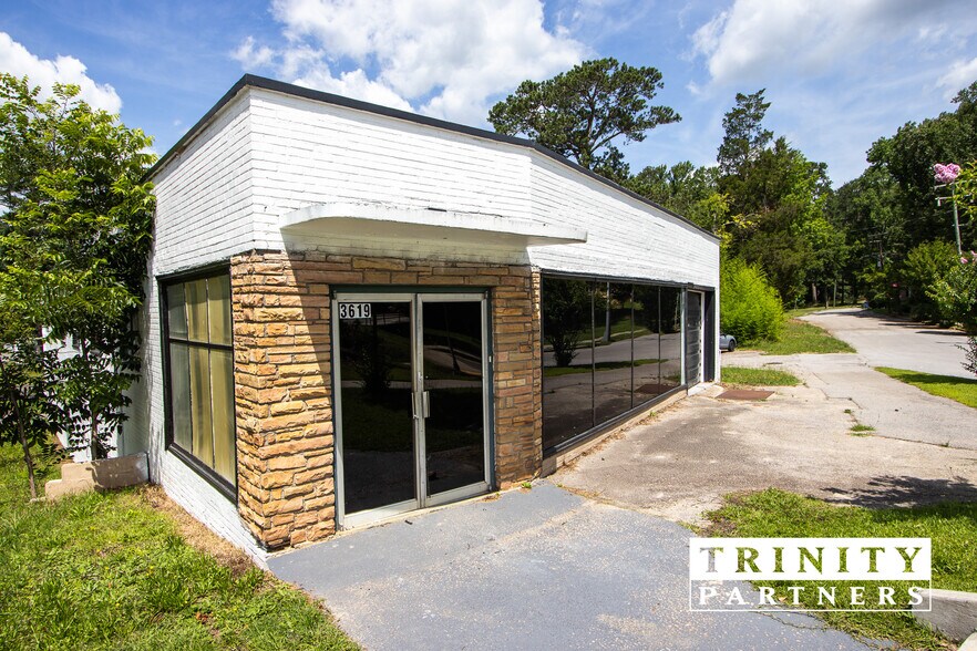 3619 N Main St, Columbia, SC à louer - Photo de l’immeuble – Image 1 sur 12