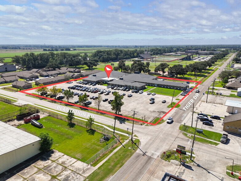 1000 Plantation Rd, Thibodaux, LA à vendre - Photo principale – Image 1 sur 9