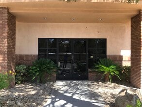 6787 W Tropicana Ave, Las Vegas, NV à louer Photo intérieure– Image 1 sur 5