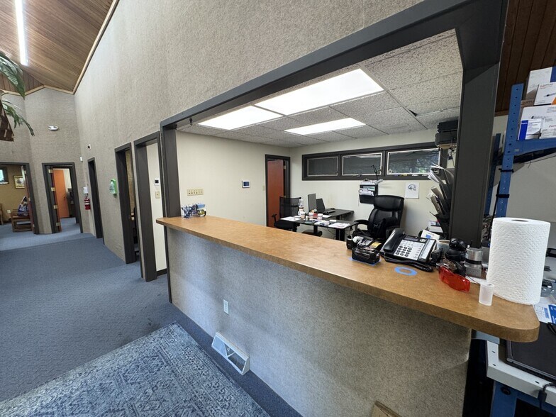 1311 Ben Franklin Hwy W, Douglassville, PA à louer - Photo intérieure – Image 2 sur 19