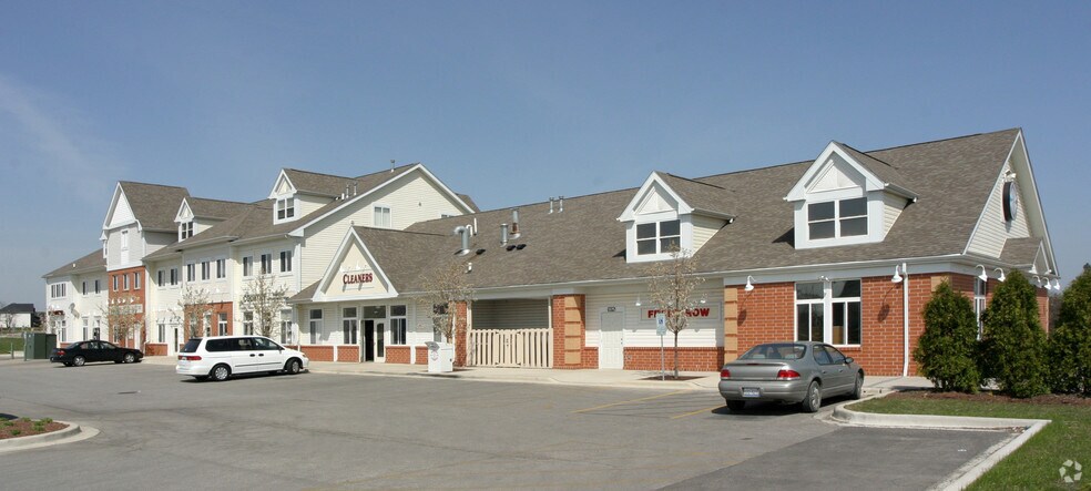 1351-1387 Wind Energy Pass, Batavia, IL à louer - Photo de l’immeuble – Image 3 sur 15