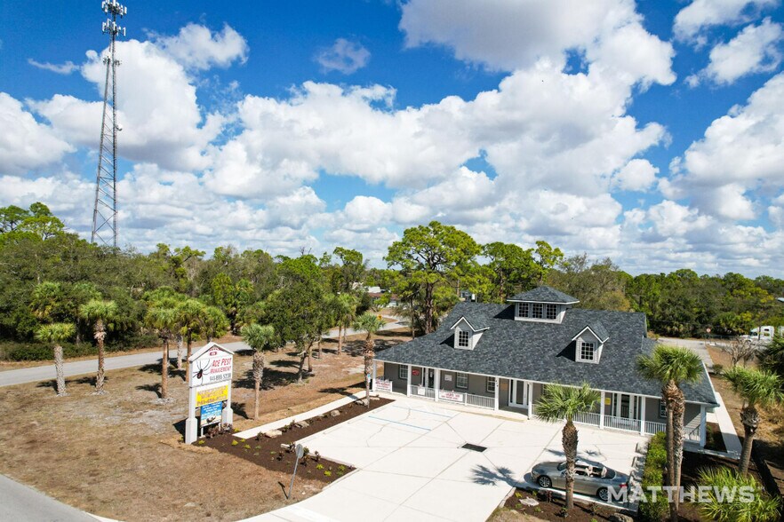 474-478 Tamiami Trl, Port Charlotte, FL à vendre - Photo de l’immeuble – Image 2 sur 3