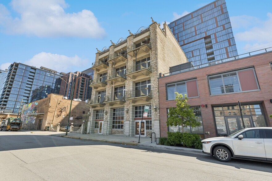 165 N May St, Chicago, IL à vendre - Photo de l’immeuble – Image 3 sur 37