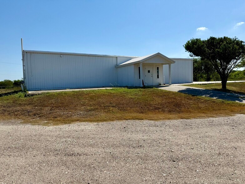 906 Lincoln Ave, Robstown, TX à vendre - Photo de l’immeuble – Image 2 sur 9