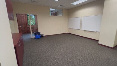 235 Promenade St, Providence, RI à louer - Vidéo sur l’annonce professionnelle 