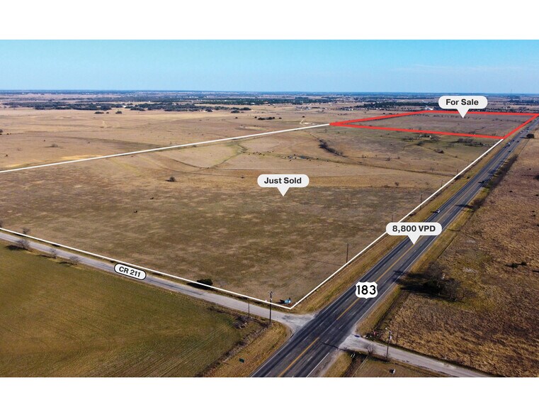 Hwy 183 & CR 211, Florence, TX à vendre - Photo de l’immeuble – Image 2 sur 2
