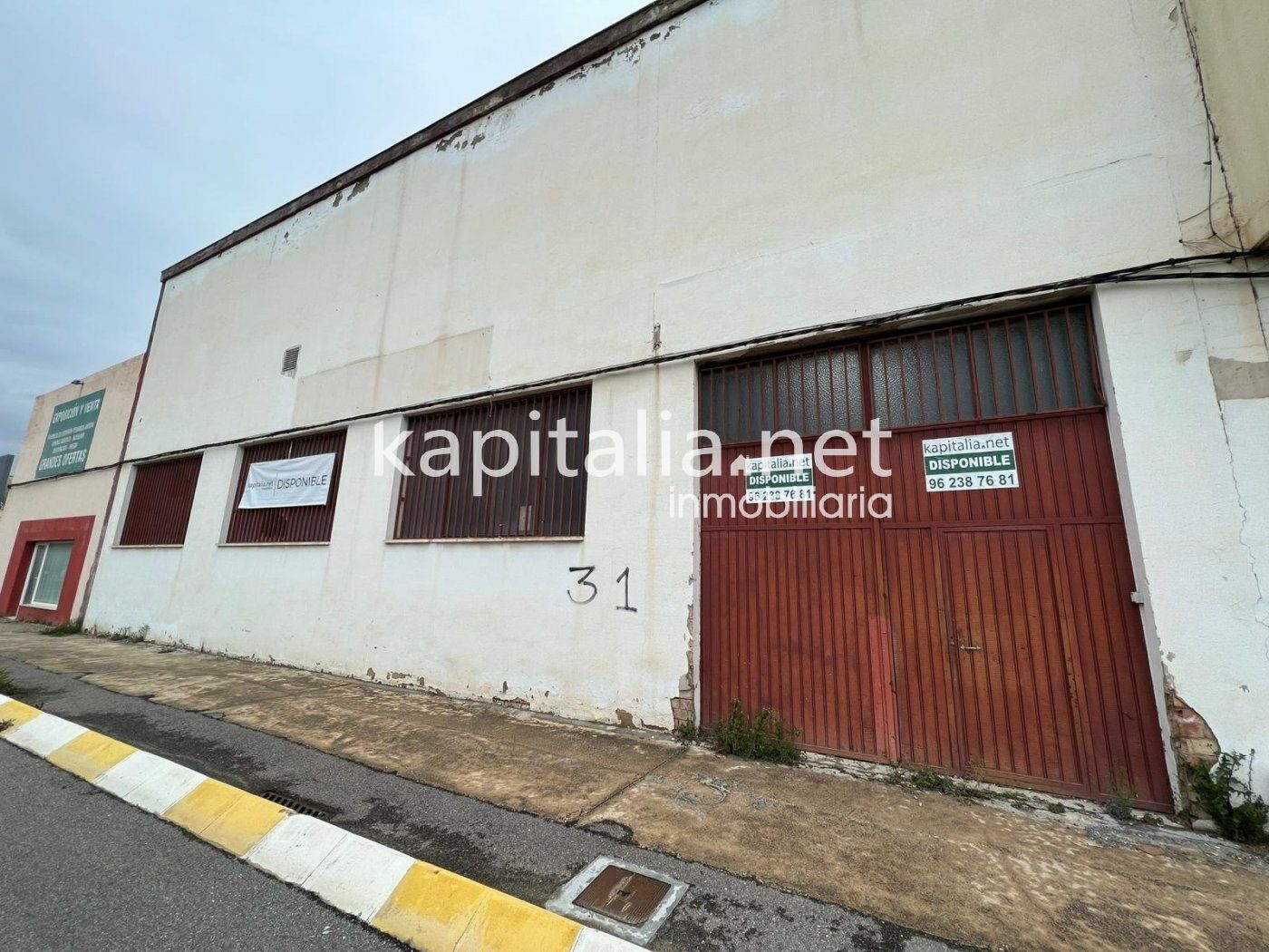 Industriel/Logistique dans Ontinyent, Valencia à vendre Photo de l’immeuble– Image 1 sur 3