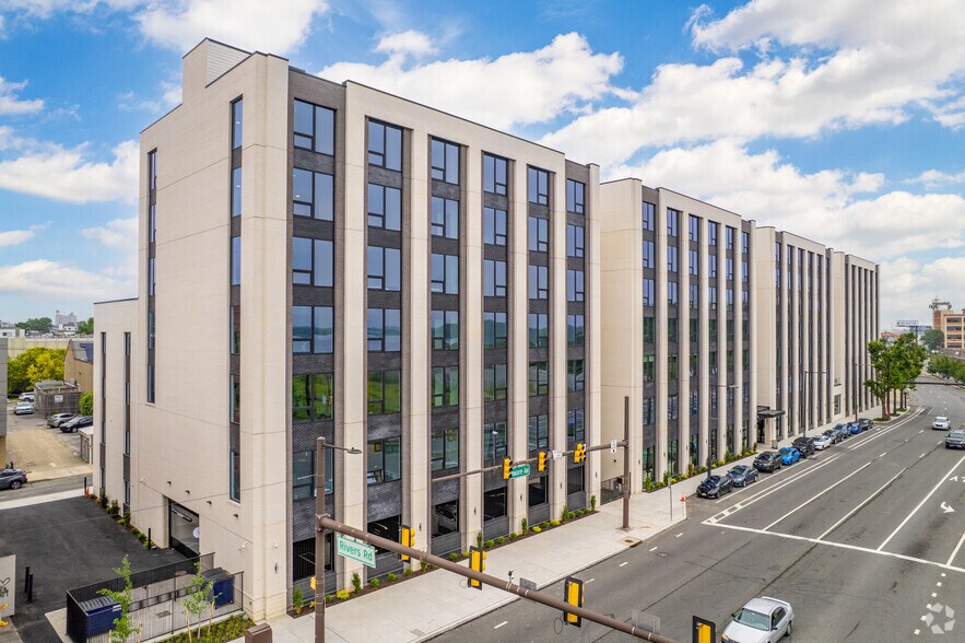 1130-1154 N Delaware Ave, Philadelphia, PA à louer - Photo de l’immeuble – Image 2 sur 5