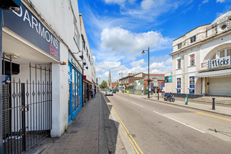 Plus de détails pour 86b Southgate, Sleaford - Local commercial à louer
