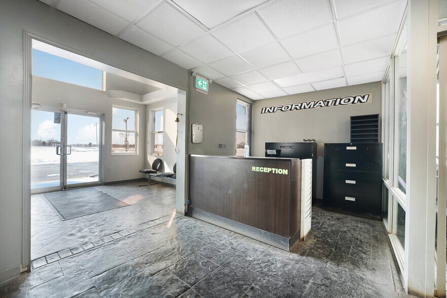 20600 Hwy 2, Tilbury, ON à vendre - Photo de l’immeuble – Image 3 sur 29