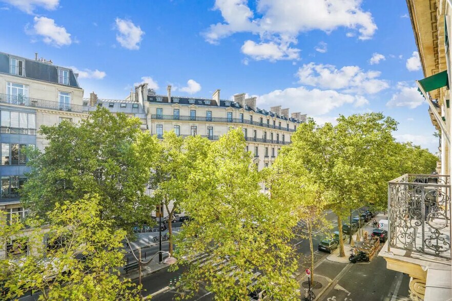 70 Avenue Kléber, Paris à louer - Photo de l’immeuble – Image 3 sur 15
